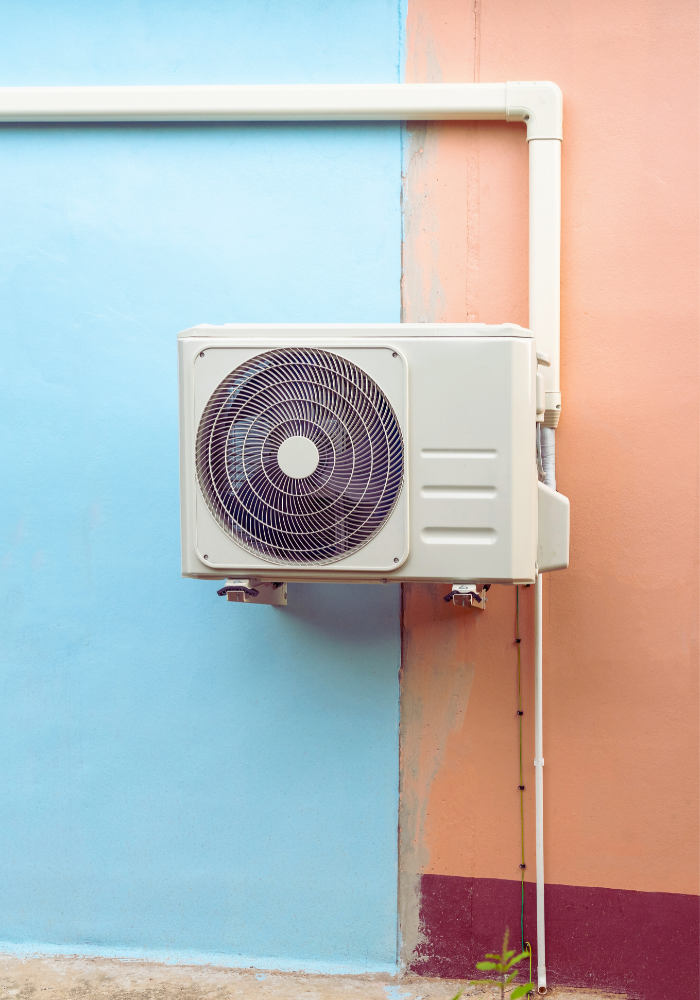 Heat pump with condensate line